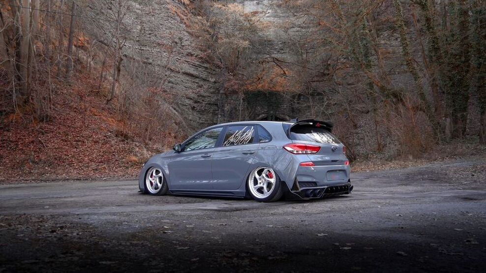 i30
