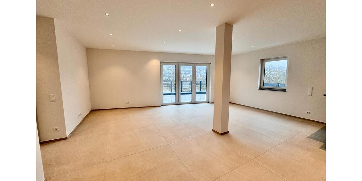 Etagenwohnung Langsur - 3 Zimmer, 111 m&sup2;, 1.990&euro; | Angebot:22397239