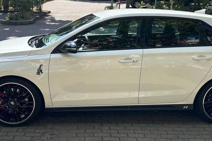 Hyundai i30 128.000 km 16.500 &euro; Hamburg 22455