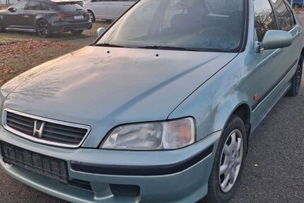 Honda Civic 215.000 km 1.200 € Chemnitz 09125