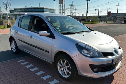 Renault Clio 40.880 km 2.900 &euro; Ratingen 40880