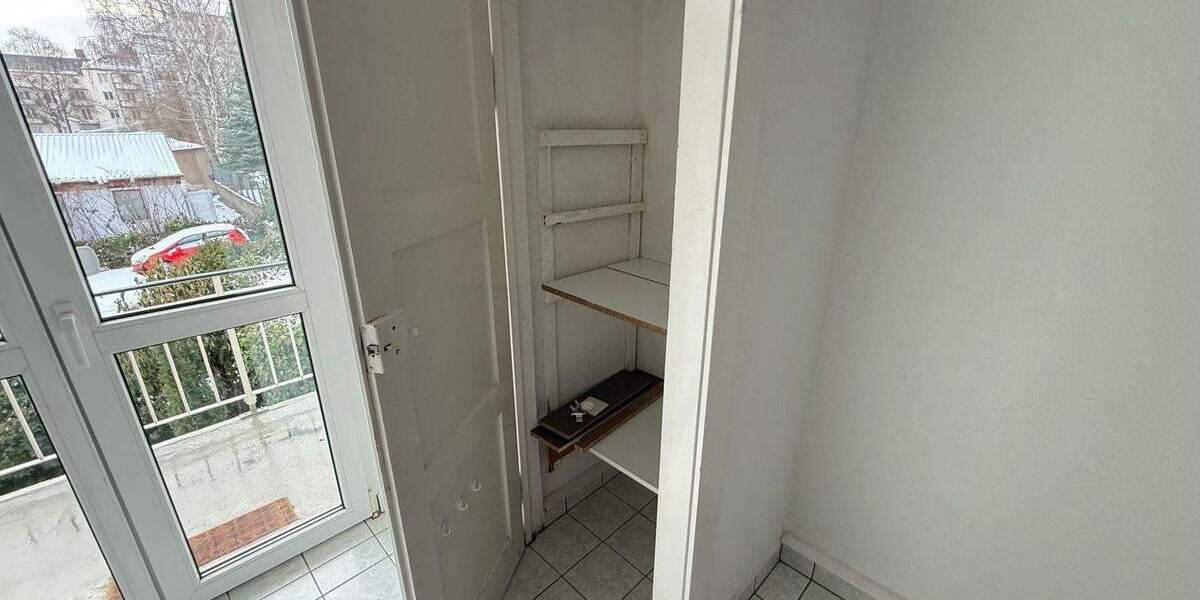 Zimmer Chemnitz Sonnenberg - 2 Zimmer, 67 m&sup2;, 330&euro; | Angebot:25985408