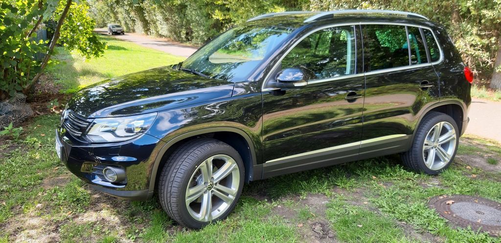 VW Tiguan 65.000 km 19.500 € Wolfsburg 38448