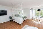 AB SOFORT BEZUGSFREI! Möbliertes Appartment mit Tageslichtbad & Stellplatz frisch renoviert