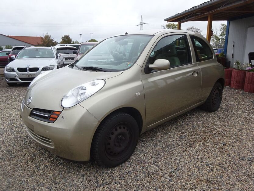 Nissan Micra 117.779 km 900 € Dresden 01219