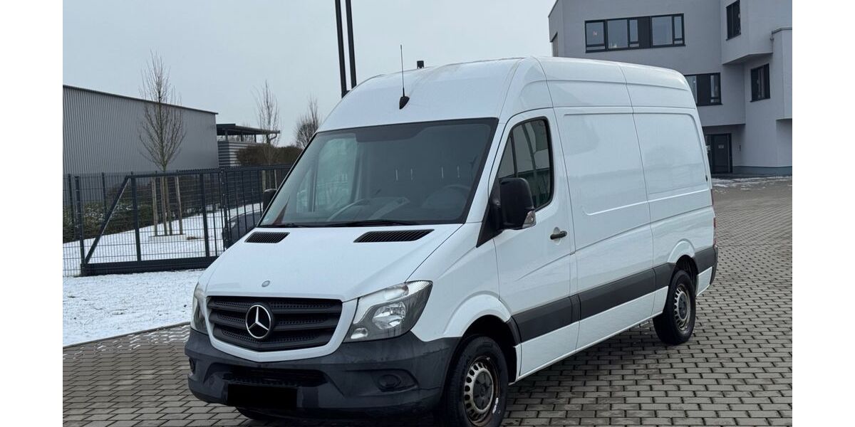 Mercedes-Benz Sprinter 245.000 km 8.900 &euro; Bruchköbel 63486