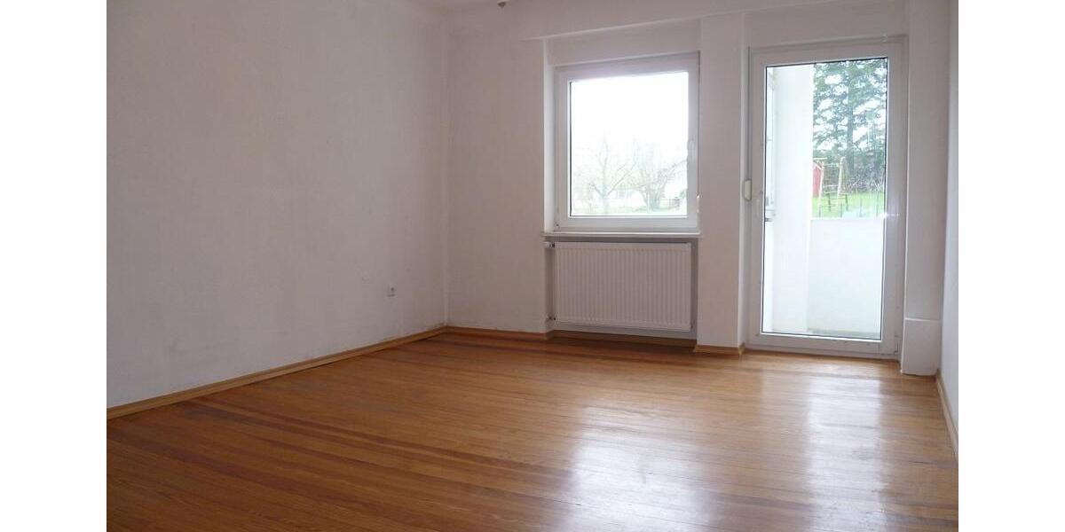 Etagenwohnung Pirmasens - 3 Zimmer, 90 m&sup2;, 650&euro; | Angebot:26407011