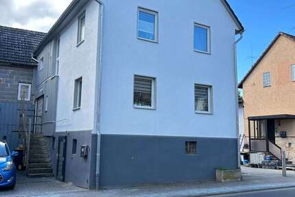 Haus zum Kaufen in Staufenberg 196.000 € 110 m² 4 zimmer