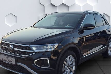 VW T-Roc 6.353 km 28.428 &euro; Berlin 12524