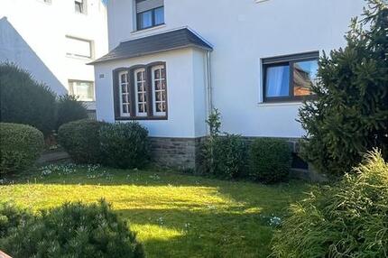 Freies wG Zimmer wenn Sie interessieren schreiben Sie mir gerne