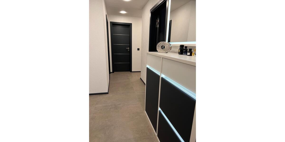 Moderne 3 -Zimmer-Wohnung mit Balkon in Heubach in zentraler Lage zimmer