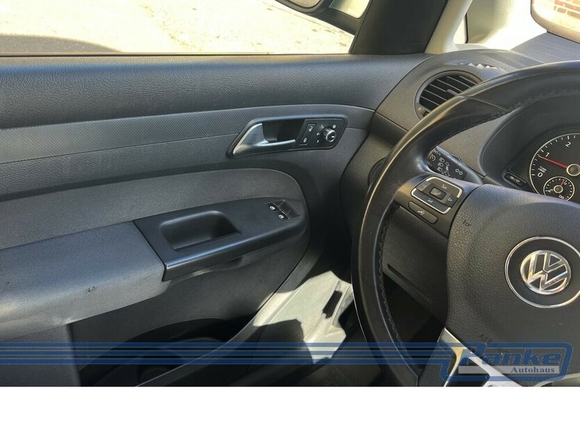 VW Caddy Highline*Navi*SHZ*Tempo*5-Sitzer*Chrom* 172.472 km 10.990 € Berlin 13187