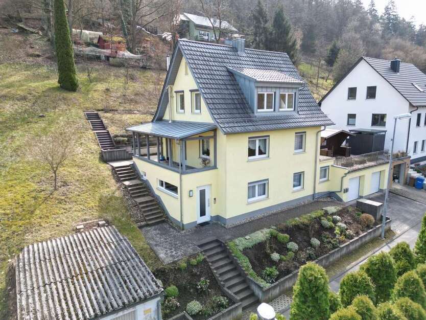 Haus zum Kaufen in Lohr 395.000 € 173.47 m²