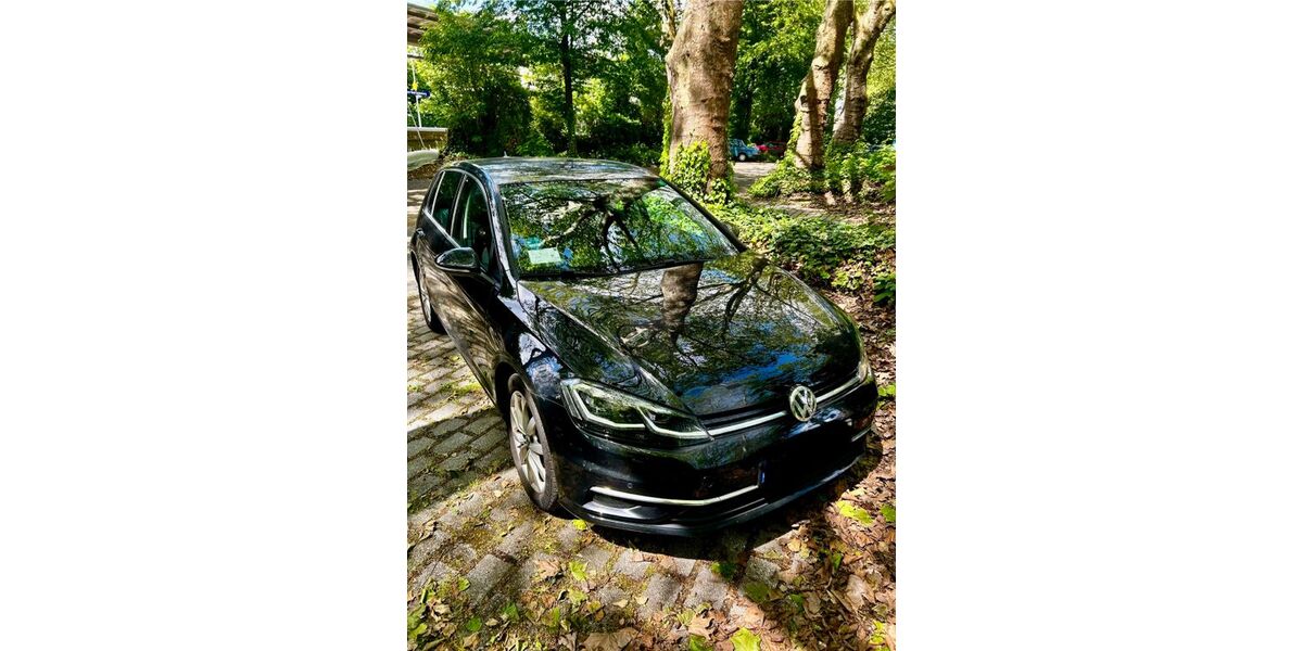 VW Golf 130.000 km 12.700 &euro; Bonn 53173