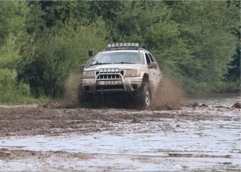 Grand Cherokee