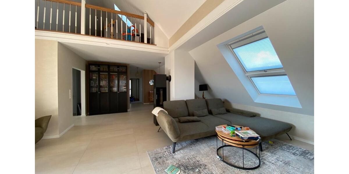 Dachgeschoßwohnung Paderborn Elsen - 4 Zimmer, 135 m&sup2;, 520.000&euro; | Angebot:26423527