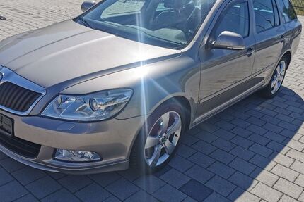 Skoda Octavia 49.000 km 5.900 &euro; Prackenbach 94267