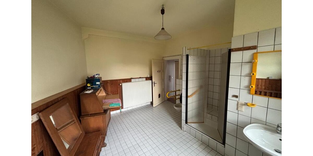 Einfamilienhaus Bad Wildungen - 2 Zimmer, 65 m&sup2;, 630&euro; | Angebot:26463844
