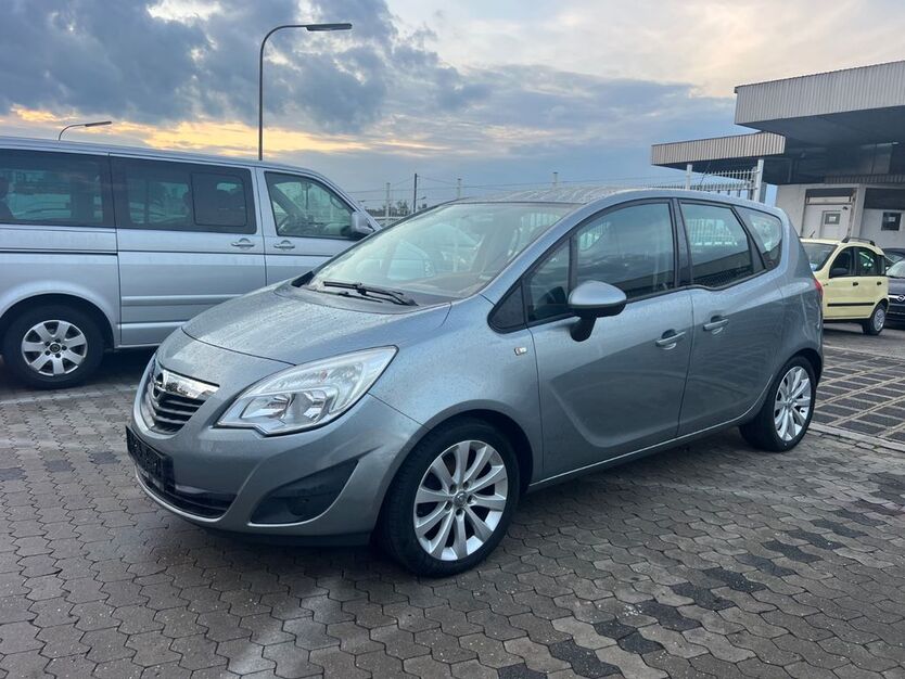 Opel Meriva 153.670 km 1.750 € Nürnberg 90439