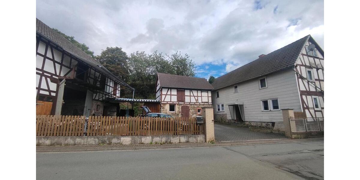 Fachwerkhaus mit Scheune in Weitershausen 5 zimmer