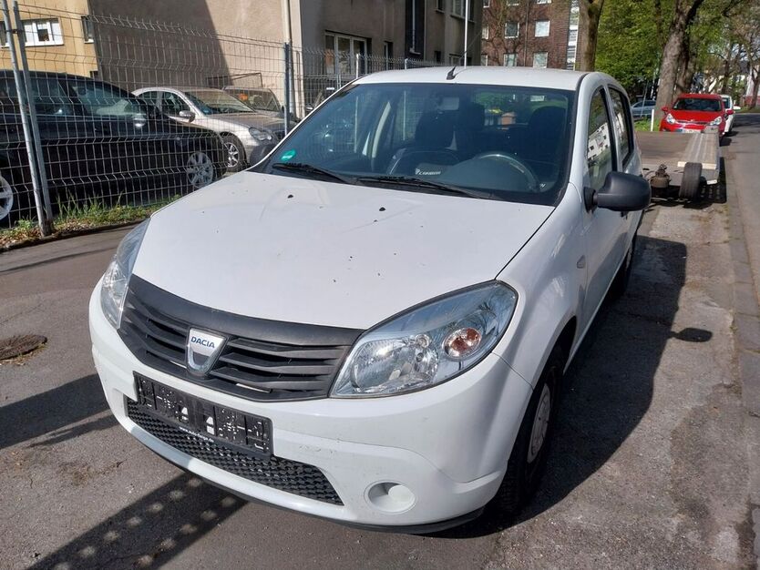 Dacia Sandero 122.000 km 1.850 € Dortmund 44143