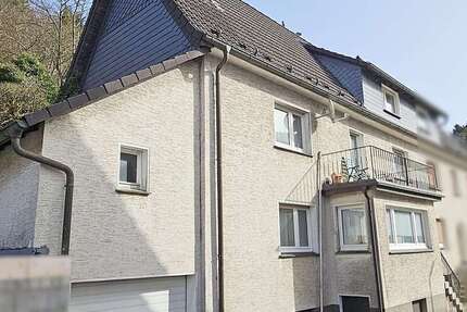 Haus Sundern (Sauerland) - 7 Zimmer, 131 m&sup2;, 82.000&euro; | Angebot:25569491