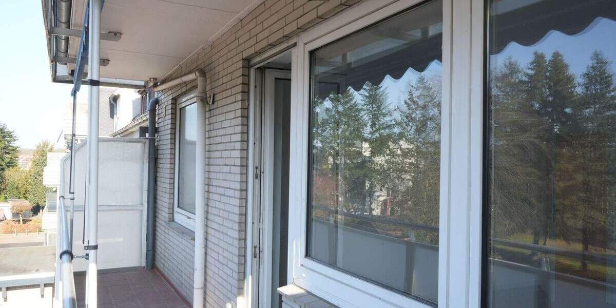 Etagenwohnung Bremen Woltmershausen - 2 Zimmer, 67 m&sup2;, 790&euro; | Angebot:25401963