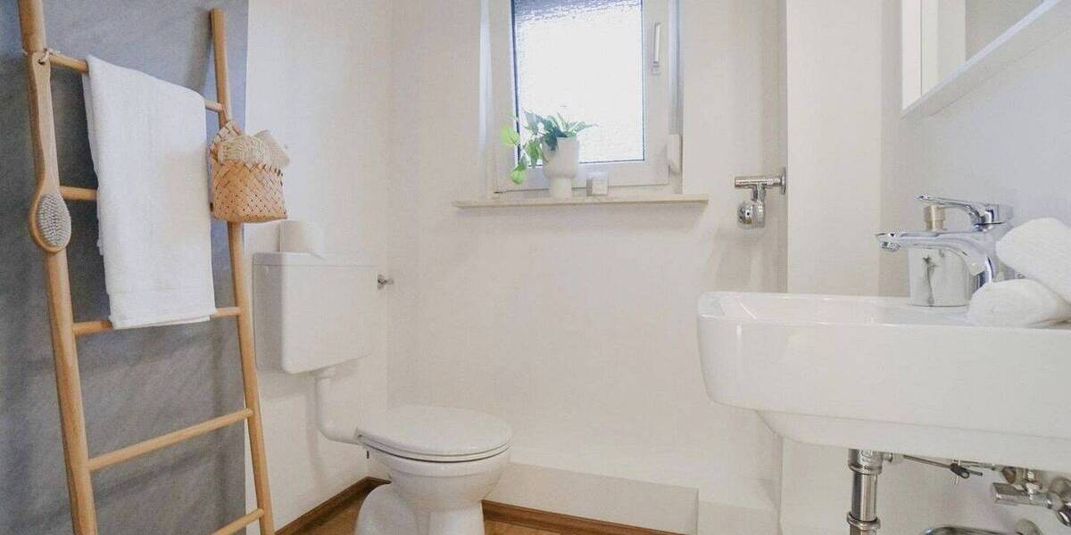 Etagenwohnung Bremerhaven Mitte - 3 Zimmer, 64 m&sup2;, 159.900&euro; | Angebot:26450886