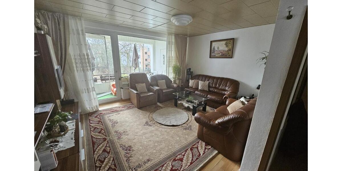 ** Große 4-Zimmer-Eigentumswohnung in Altwarmbüchen ** 4 zimmer