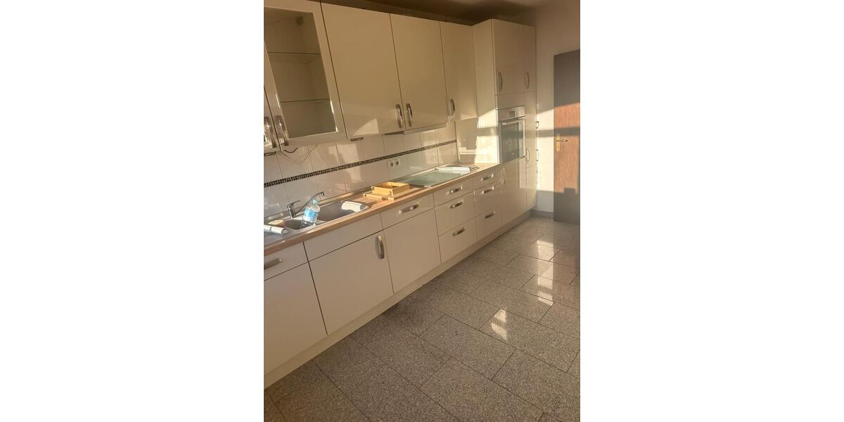 Erdgeschoßwohnung Weilbach - 1 Zimmer, 70 m&sup2;, 600&euro; | Angebot:26400714