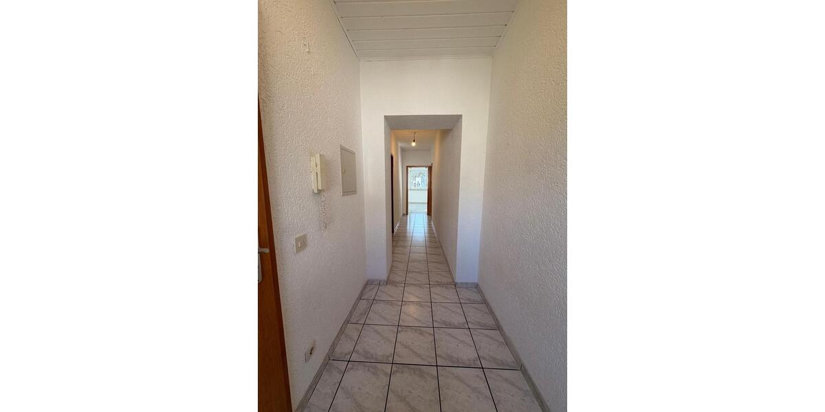 Etagenwohnung Wilnsdorf - 1 Zimmer, 72 m&sup2;, 755&euro; | Angebot:26224639