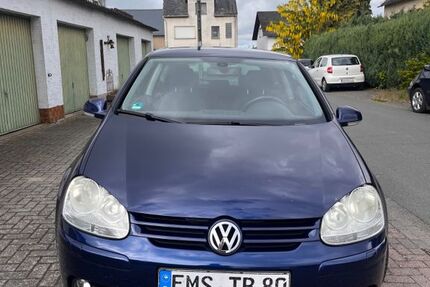 VW Golf 131.070 km 2.200 &euro; Singhofen 56379