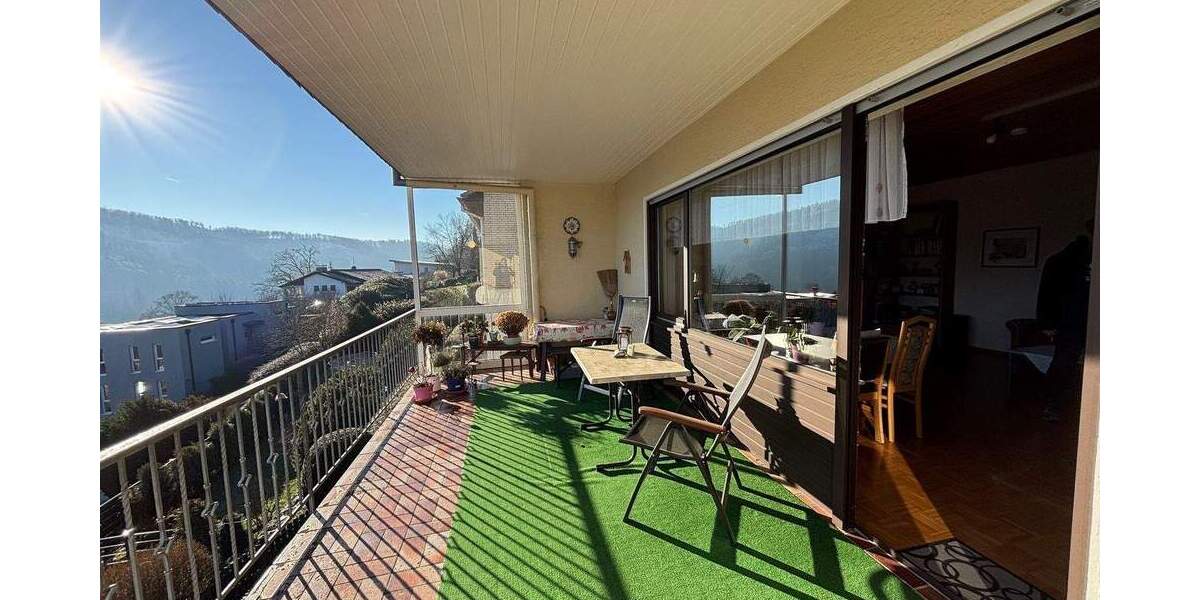 Charmante Mietwohnung mit großzügigem Balkon in Höhenlage von Engelskirchen 3 zimmer