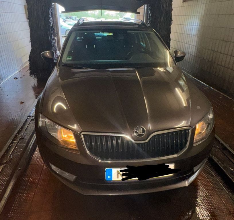Skoda Octavia 277.700 km 6.500 € neumünster 24539