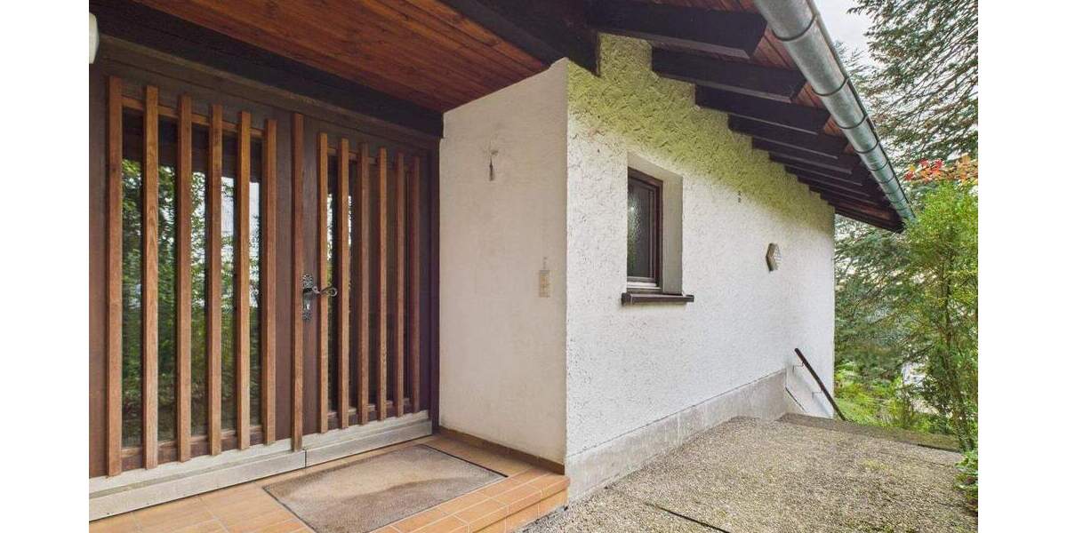 Einfamilienhaus Georgensgmünd - 6 Zimmer, 262 m&sup2;, 695.000&euro; | Angebot:25747214