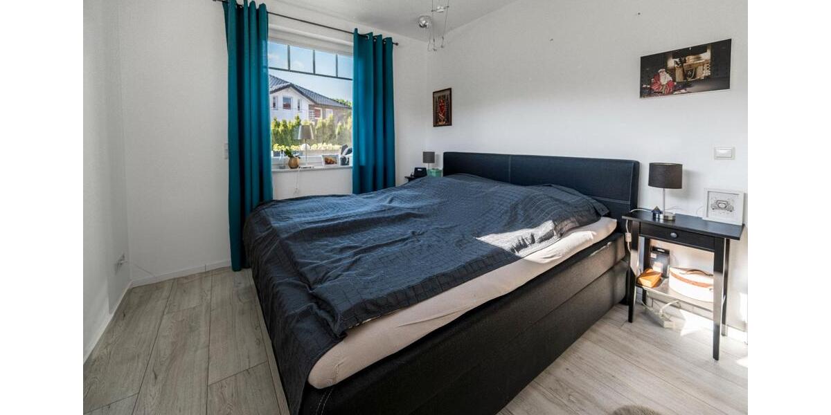 Einfamilienhaus Loxstedt - 6.5 Zimmer, 225 m&sup2;, 565.000&euro; | Angebot:26774892