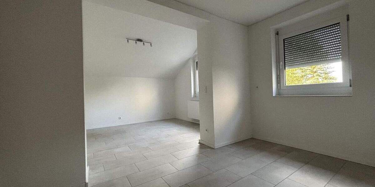 Modernes Wohnen -- ca. 230 qm auf einer Etage! 5 zimmer