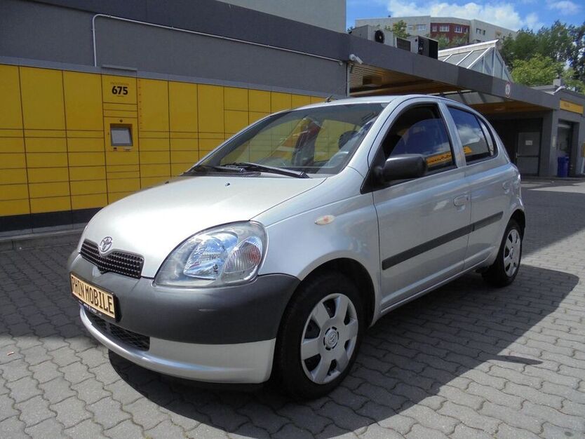 Yaris