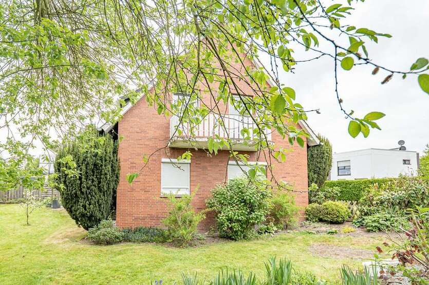 Haus zum Kaufen in Jever 248.000 € 140 m²