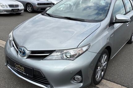 Toyota Auris 129.611 km 8.299 &euro; Fürth 90763