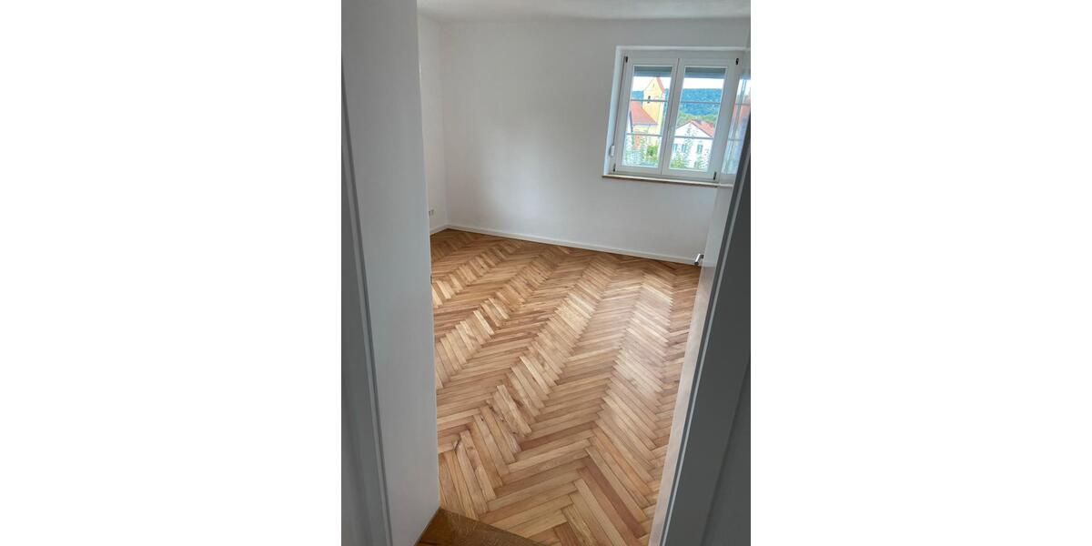 Topsanierte 3-Zimmerwohnung in Kelheim zu verkaufen! 3 zimmer