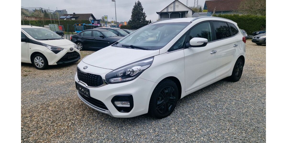 Kia Carens 140.541 km 9.600 &euro; Passau 94036