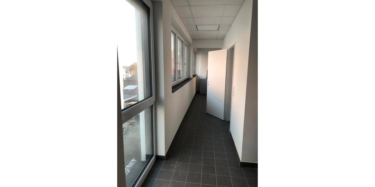 Gewerbeobjekt Leingarten - 1.200&euro; | Angebot:26090157