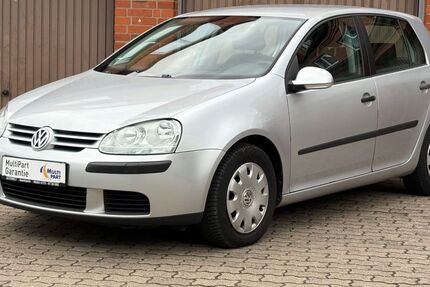 VW Golf 240.000 km 2.499 &euro; Geesthacht (bei Hamburg) 21502