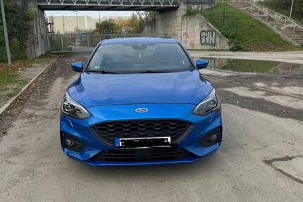 Ford Focus 61.000 km 17.000 &euro; Bremen 28309