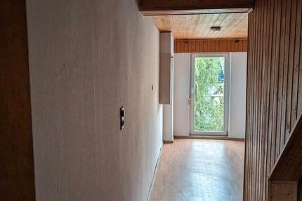 Wohnung Dassel - 3.5 Zimmer, 145 m&sup2;, 750&euro; | Angebot:26412517