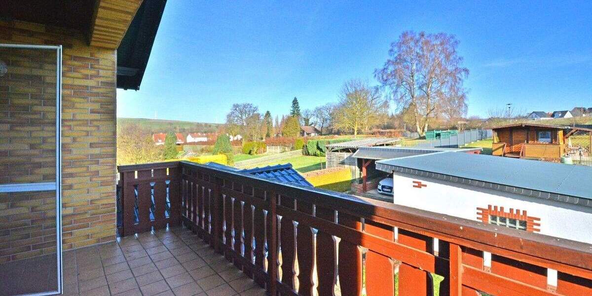 Mehrfamilienhaus, Wohnhaus Hofgeismar / Hombressen Hombressen - 9 Zimmer, 245 m&sup2;, 330.000&euro; | Angebot:25735154