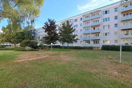 Wohnung Eisenhüttenstadt - 2 Zimmer, 49 m&sup2;, 335&euro; | Angebot:25664775