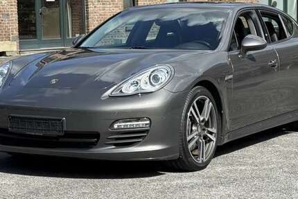 Porsche Panamera 130.700 km 29.790 &euro; Frechen 50226