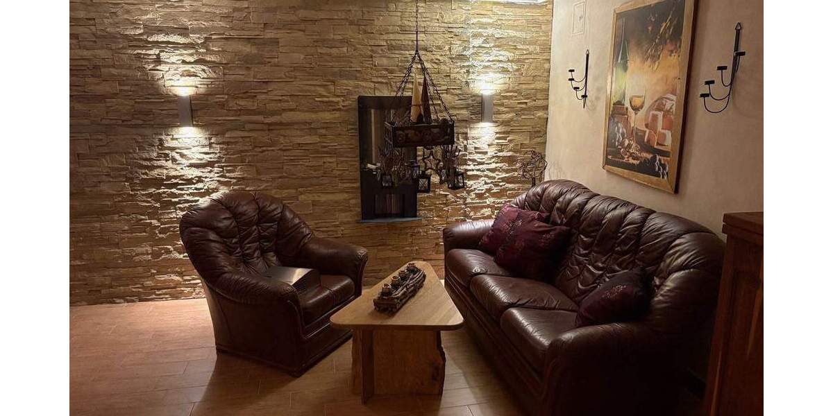 Mehrfamilienhaus, Wohnhaus Freital - 6 Zimmer, 310 m&sup2;, 305.000&euro; | Angebot:26289700